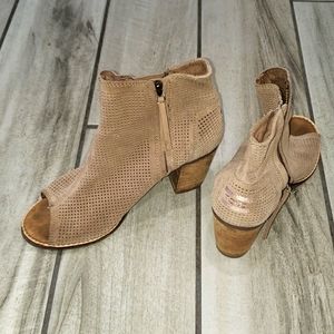 Tom's  High heel open toe sandals / booties.